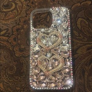 Bling 16 pro max Crystal Heart Phone Case - Silver and Pink